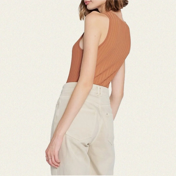 En Saison Alina Bodysuit - Picture 3 of 6